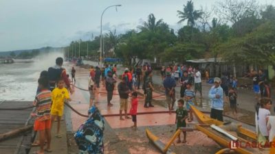 Kondisi pantai di Kabupaten Bantaeng. Sabtu, 24 Desember 2022.