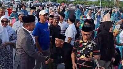 Sambut Andi Utta- Edy Manaf, Ribuan Warga Hadir Buka Puasa Bersama di Pantai Merpati